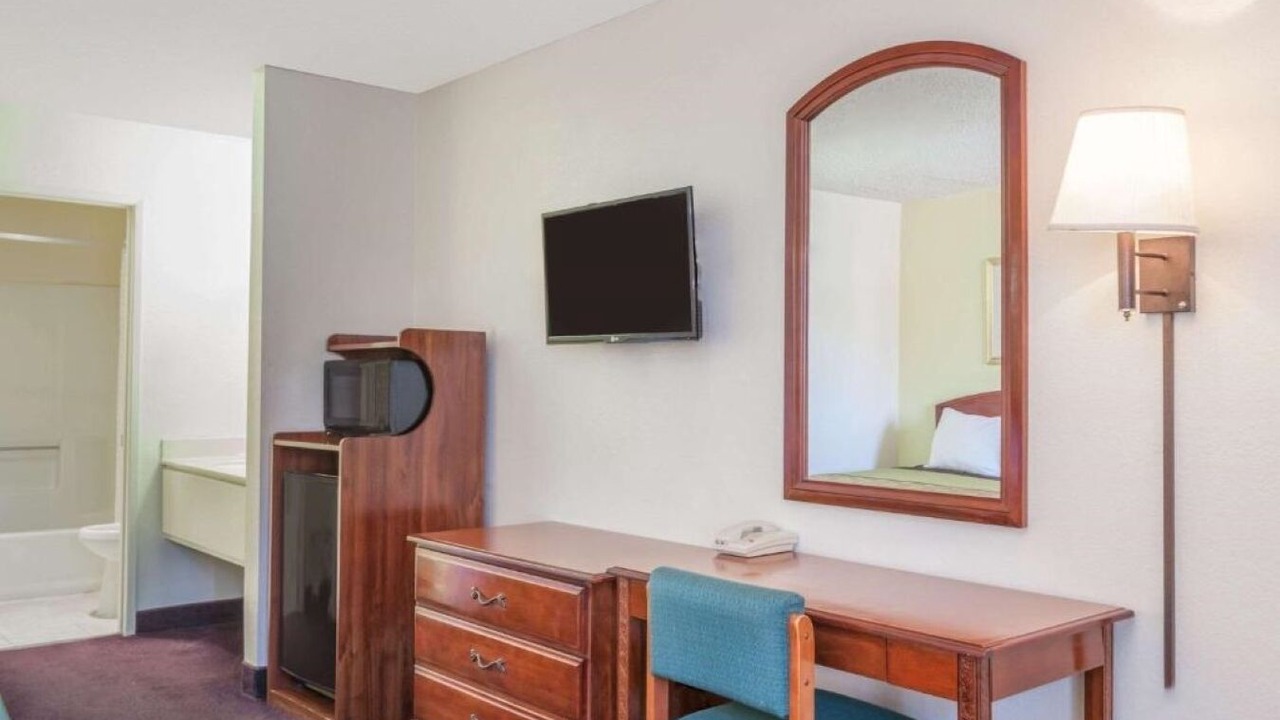 Photo of Bedroom in West Park Community