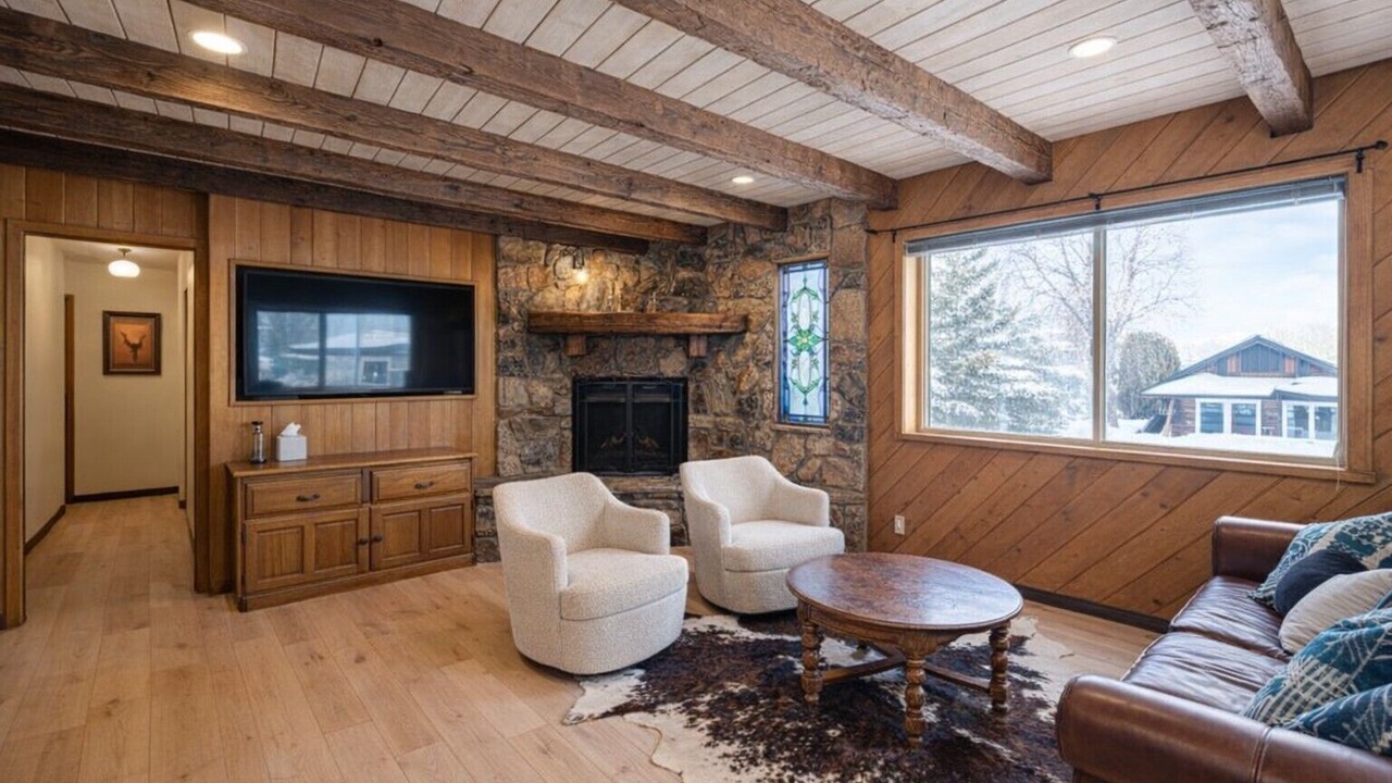 Photo of Livingroom in Big Bear Lake