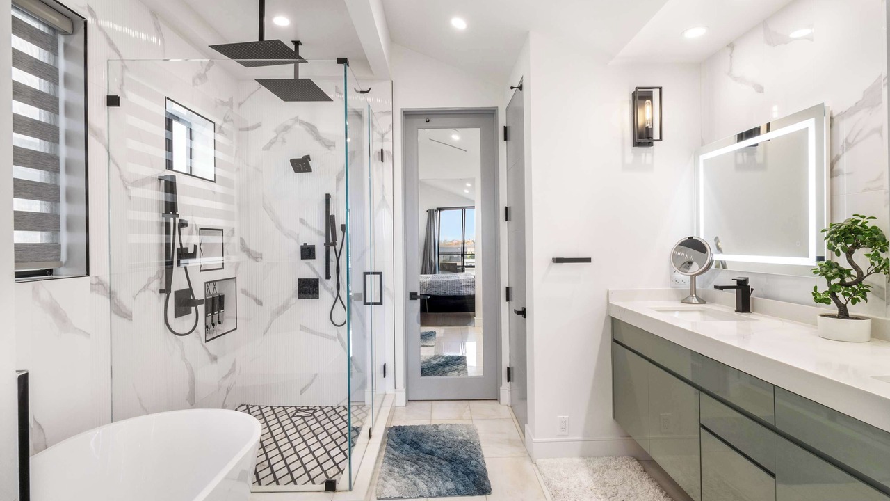 Photo of Bathroom in Yorktown