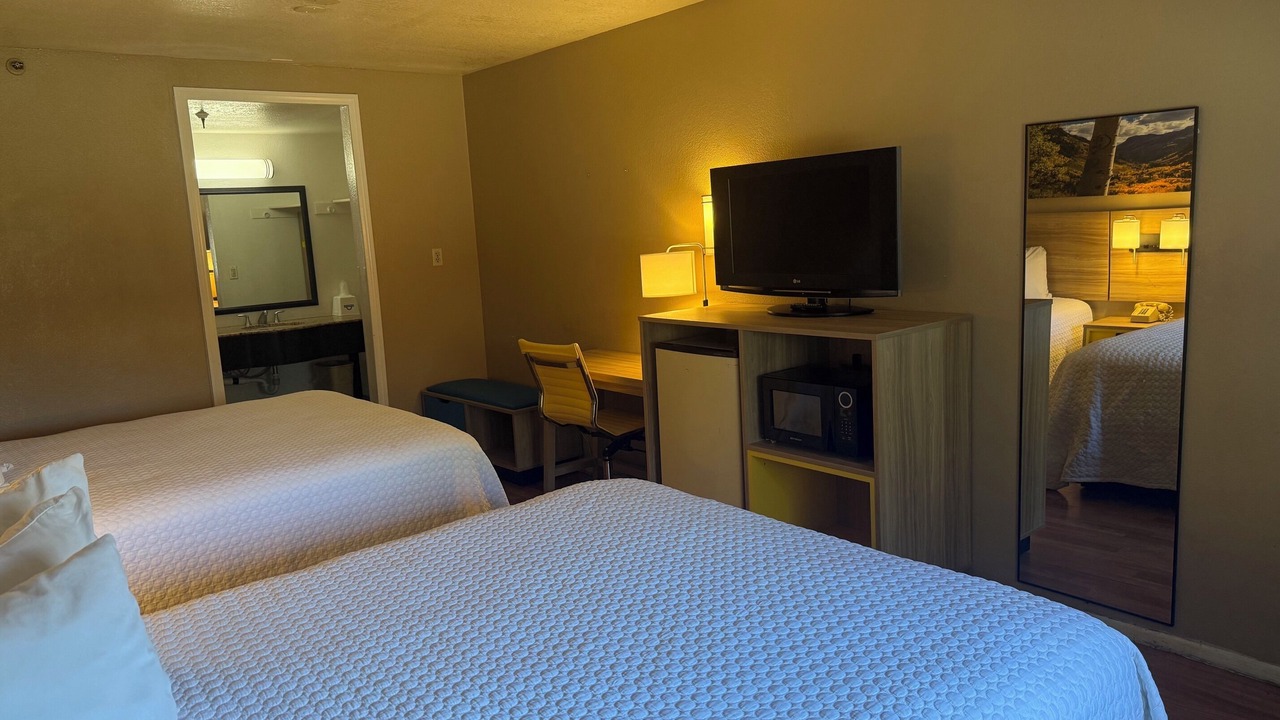 Photo of Bedroom in Victorville