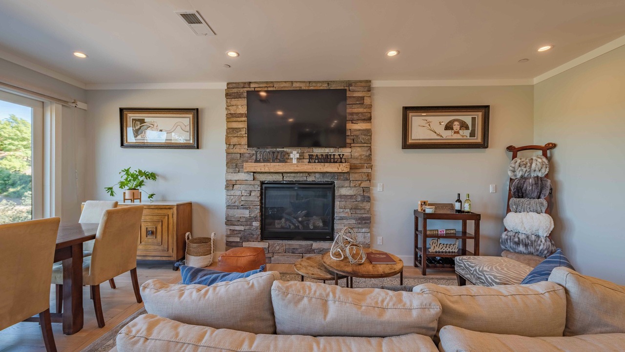 Photo of Livingroom in Paso Robles