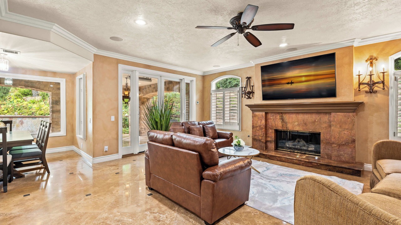 Photo of Livingroom in Rancho Santa Margarita
