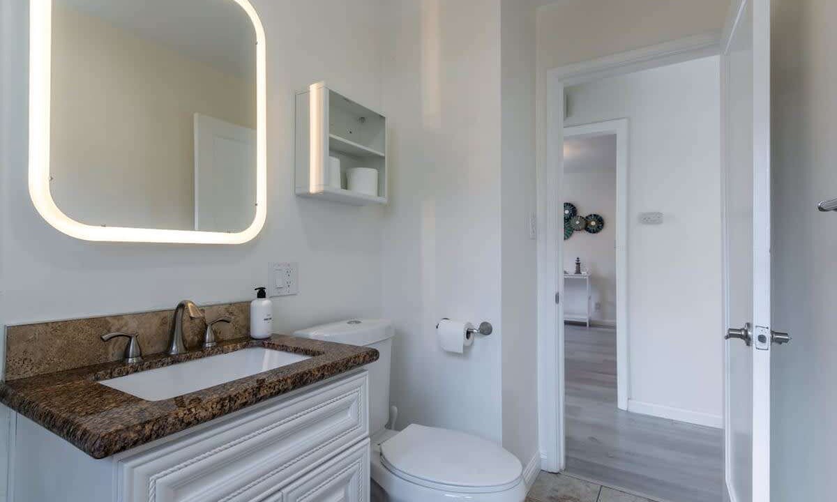 Photo of Bathroom in Sunnyvale West