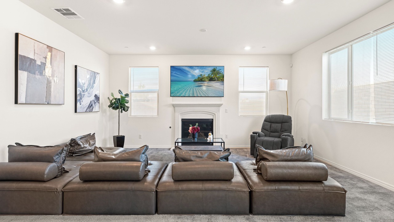 Photo of Livingroom in Ontario