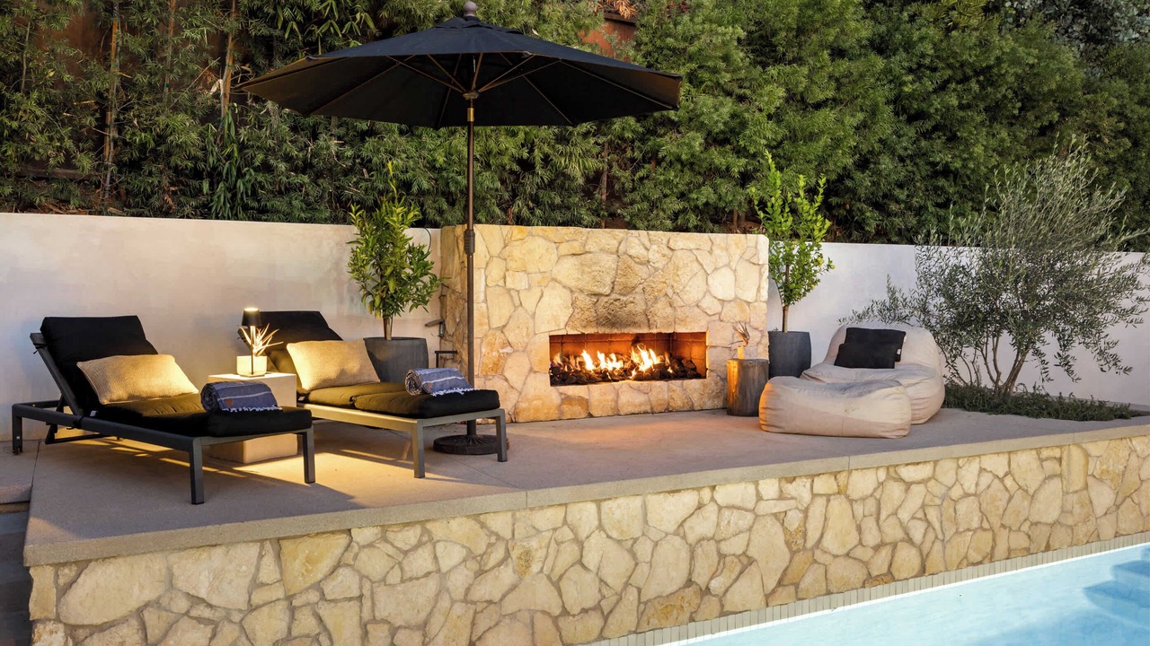 Photo of Patio Balcony in Hollywood Hills