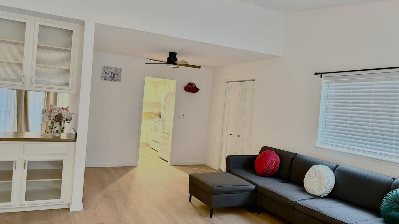 Photo of Livingroom in Pleasant Hill