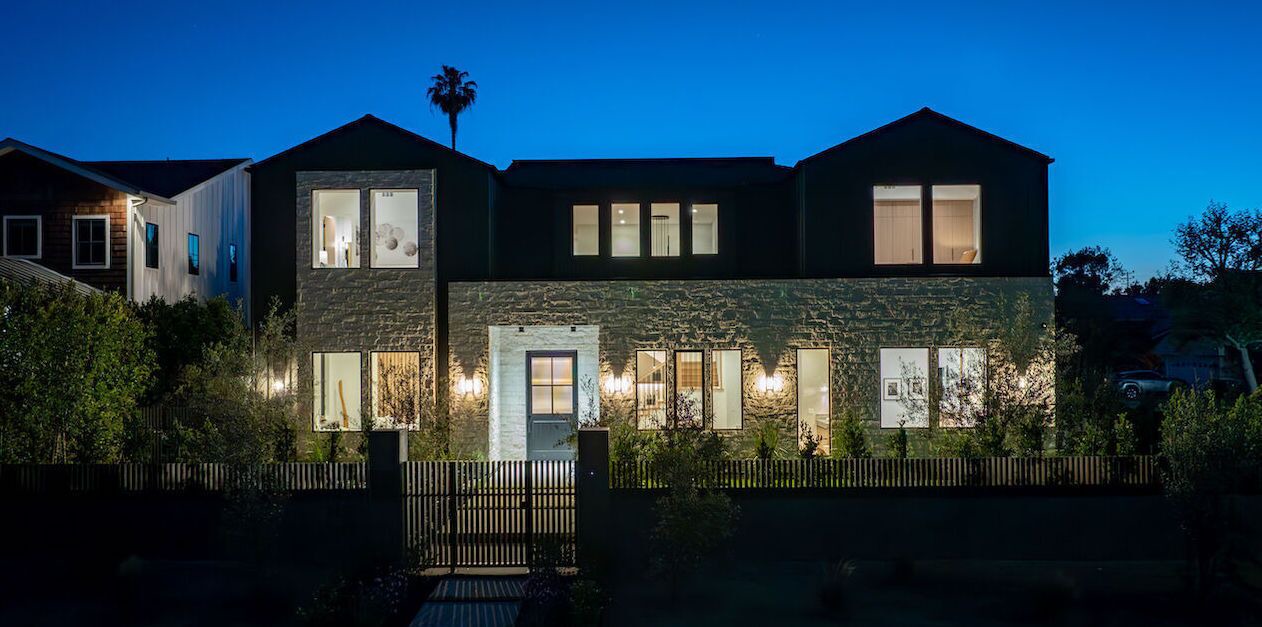 Photo of Outdoor in Encino