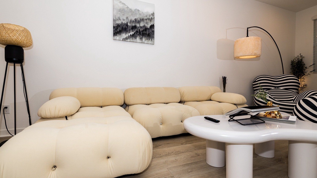 Photo of Livingroom in Ontario