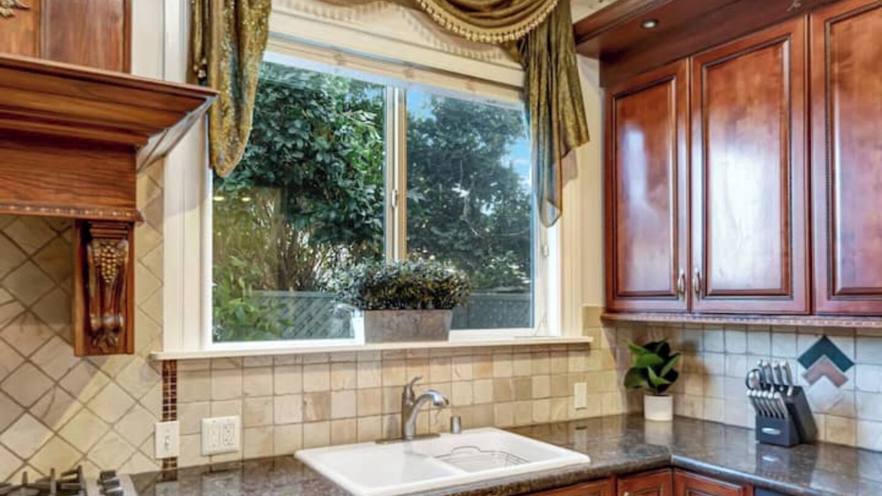 Photo of Kitchen in Encino