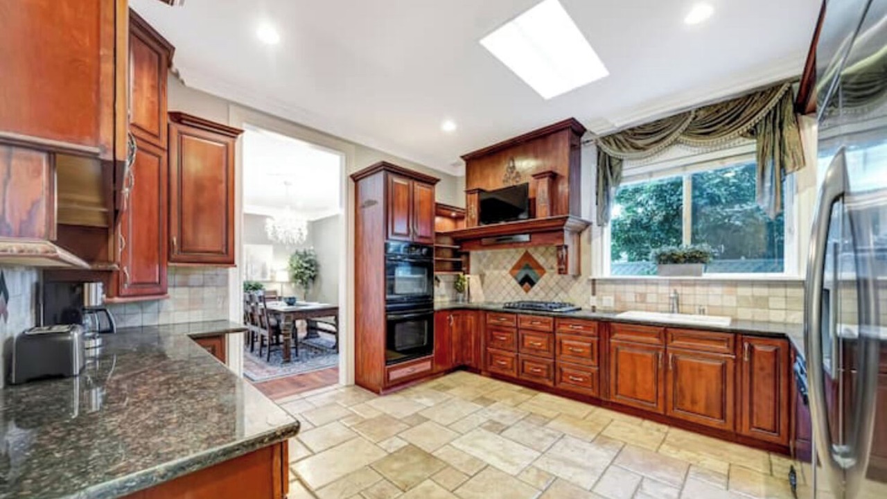 Photo of Kitchen in Encino