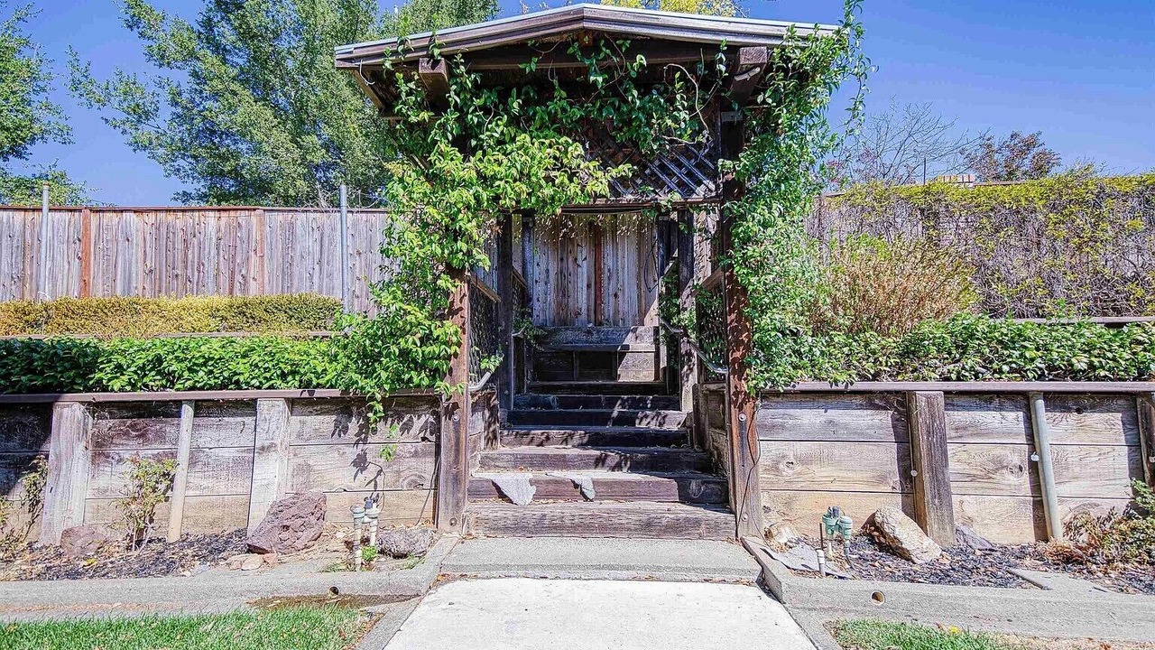 Photo of Outdoor in Fairfield