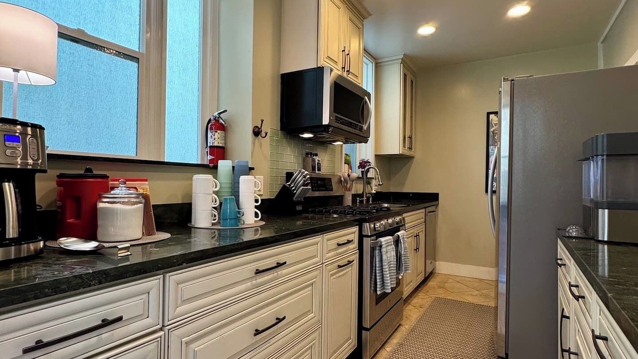 Photo of Kitchen in Lower Nob Hill