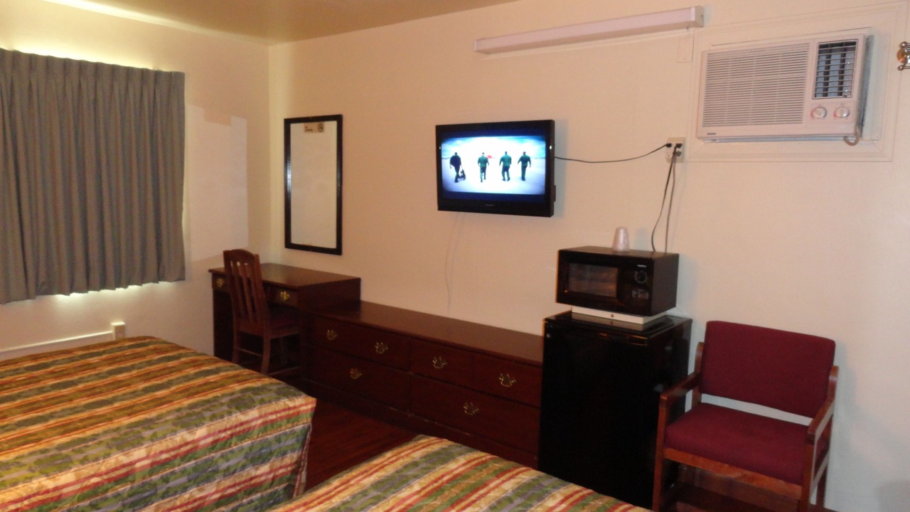 Photo of Bedroom in Taft