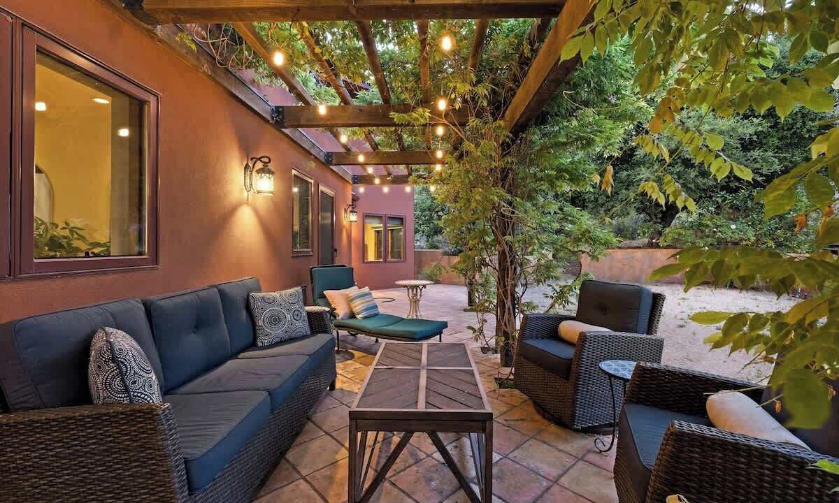 Photo of Patio Balcony in Topanga