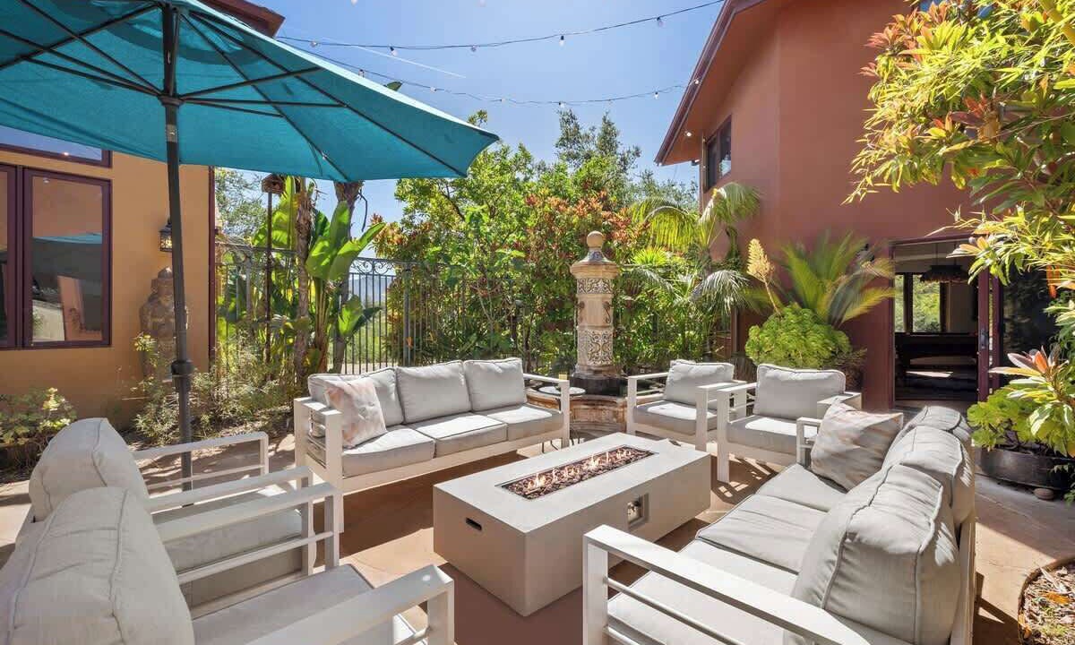Photo of Patio Balcony in Topanga