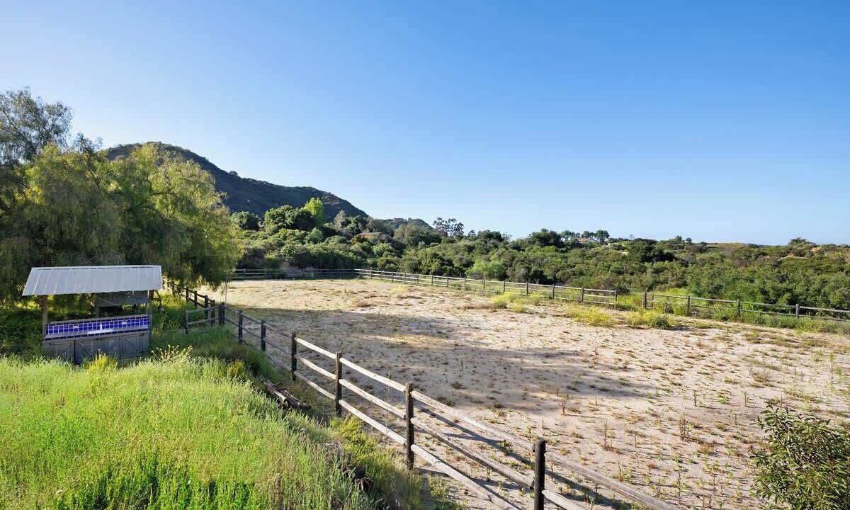 Photo of Others in Topanga