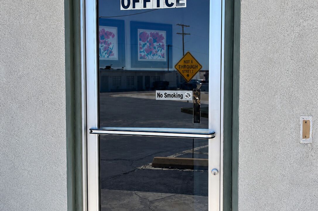Photo of Others in Rosamond