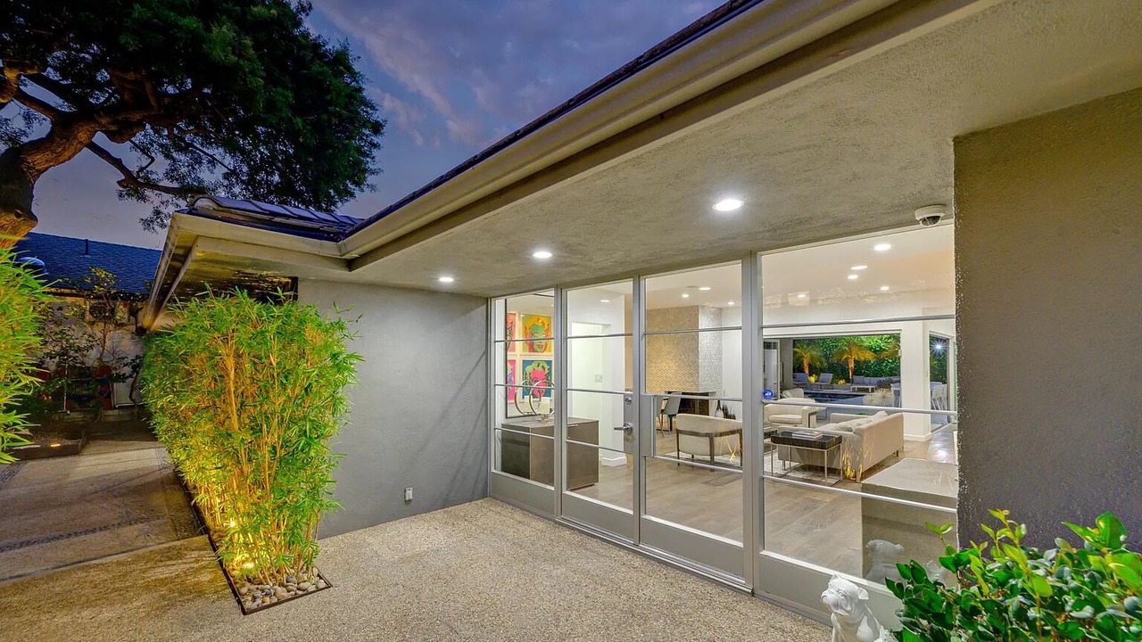 Photo of Outdoor in The Flats