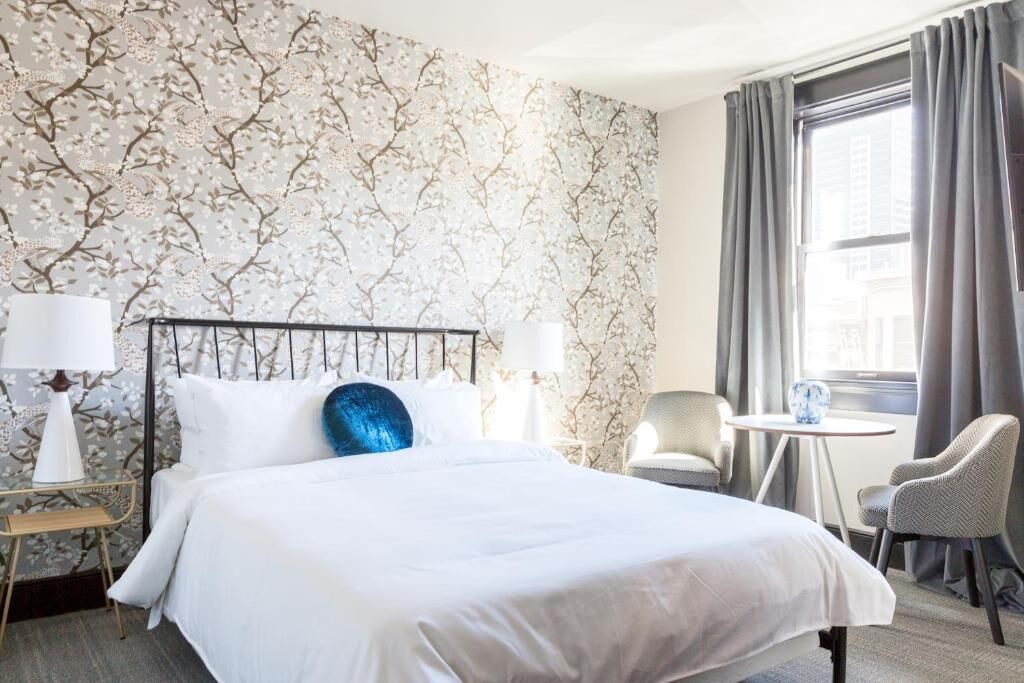 Photo of Bedroom in Hayes Valley