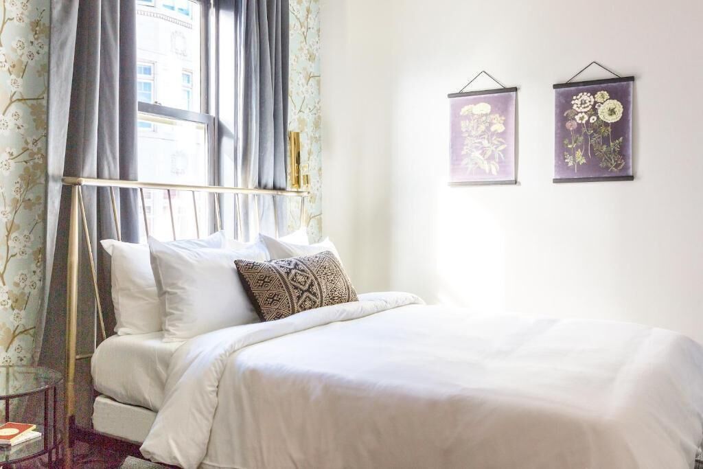 Photo of Bedroom in Hayes Valley