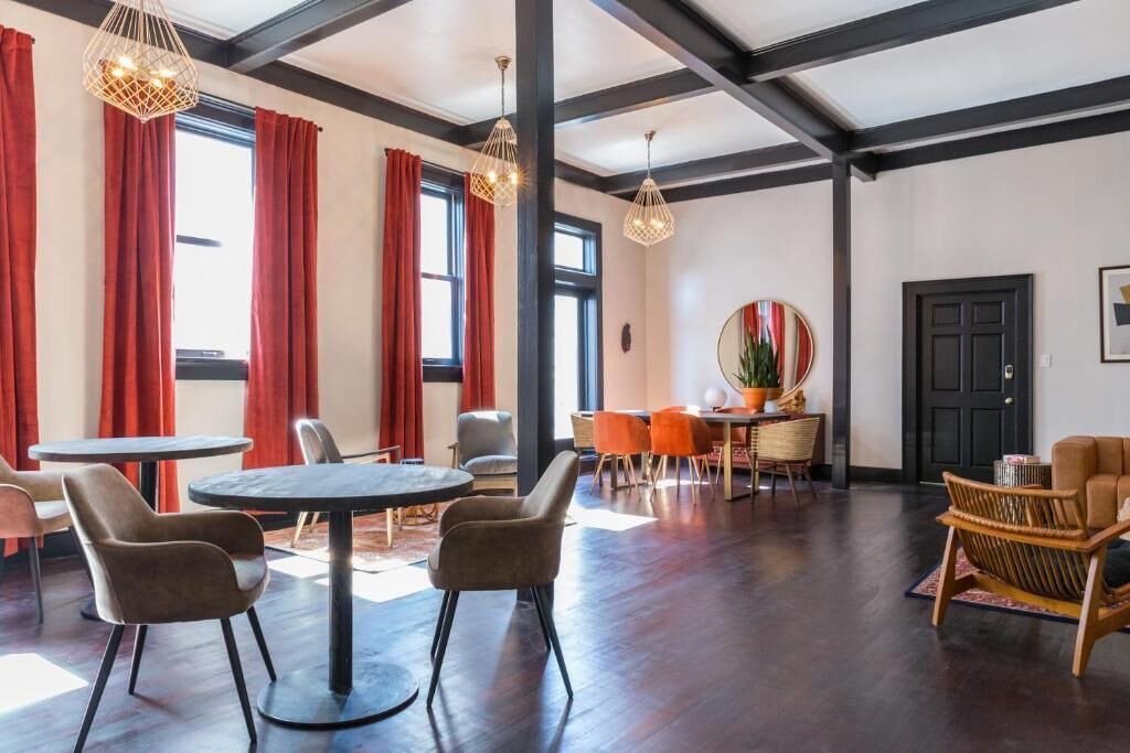 Photo of Livingroom in Hayes Valley