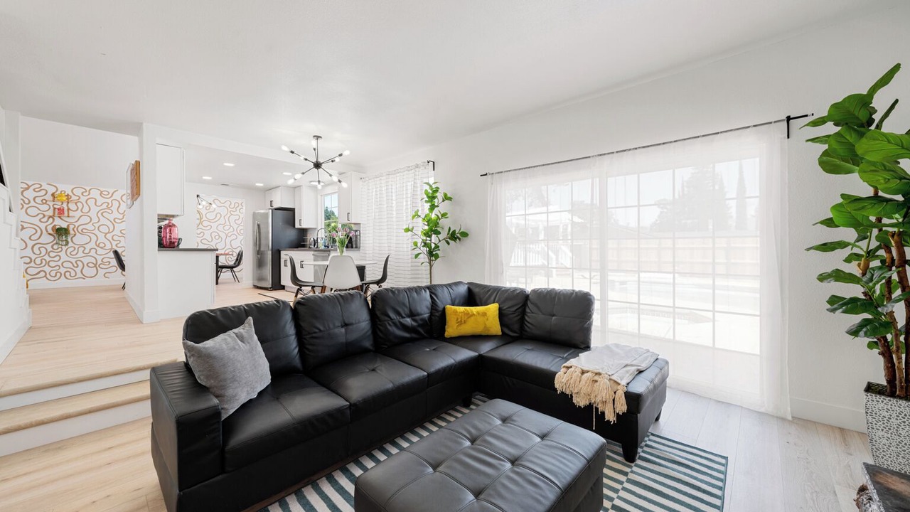 Photo of Livingroom in Citrus Heights