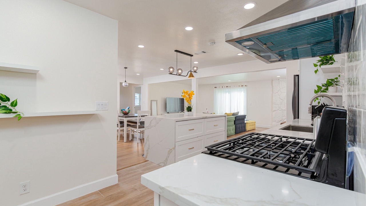 Photo of Kitchen in Midway City