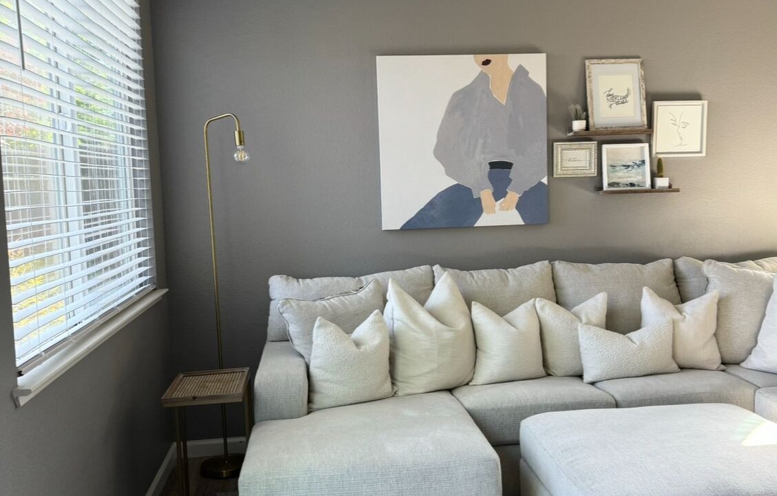 Photo of Livingroom in Folsom
