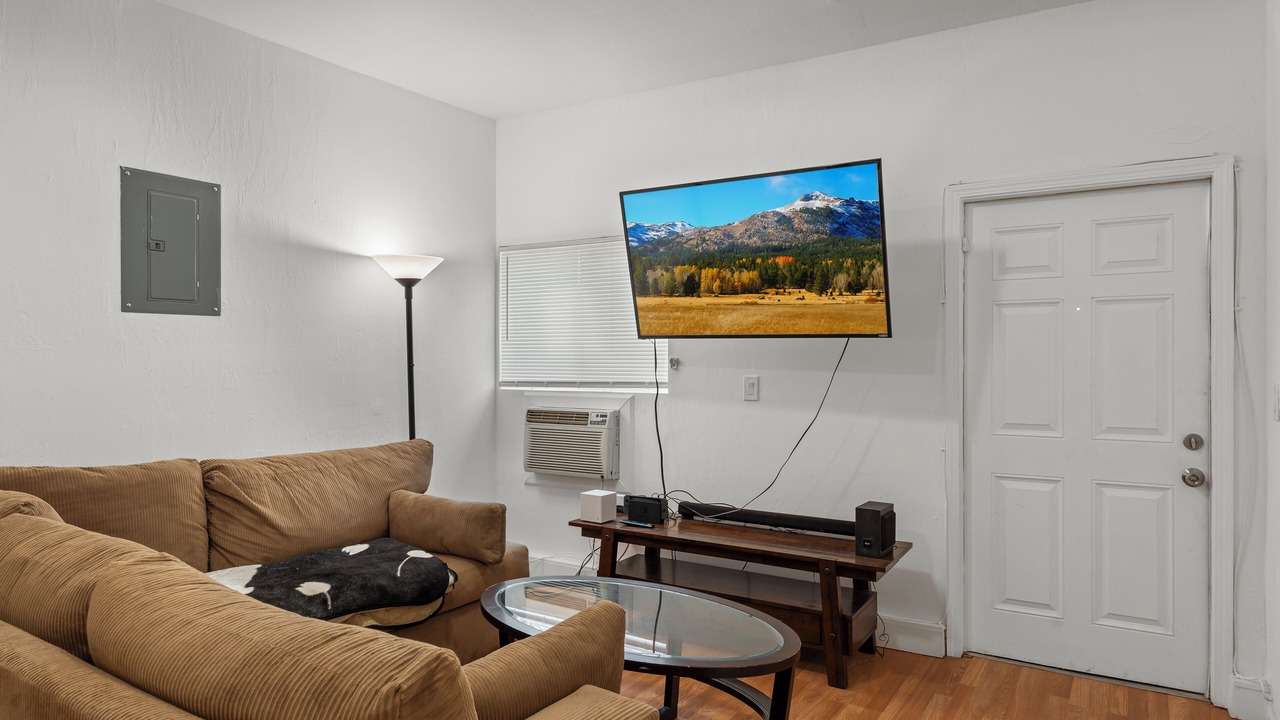 Photo of Livingroom in Antioch