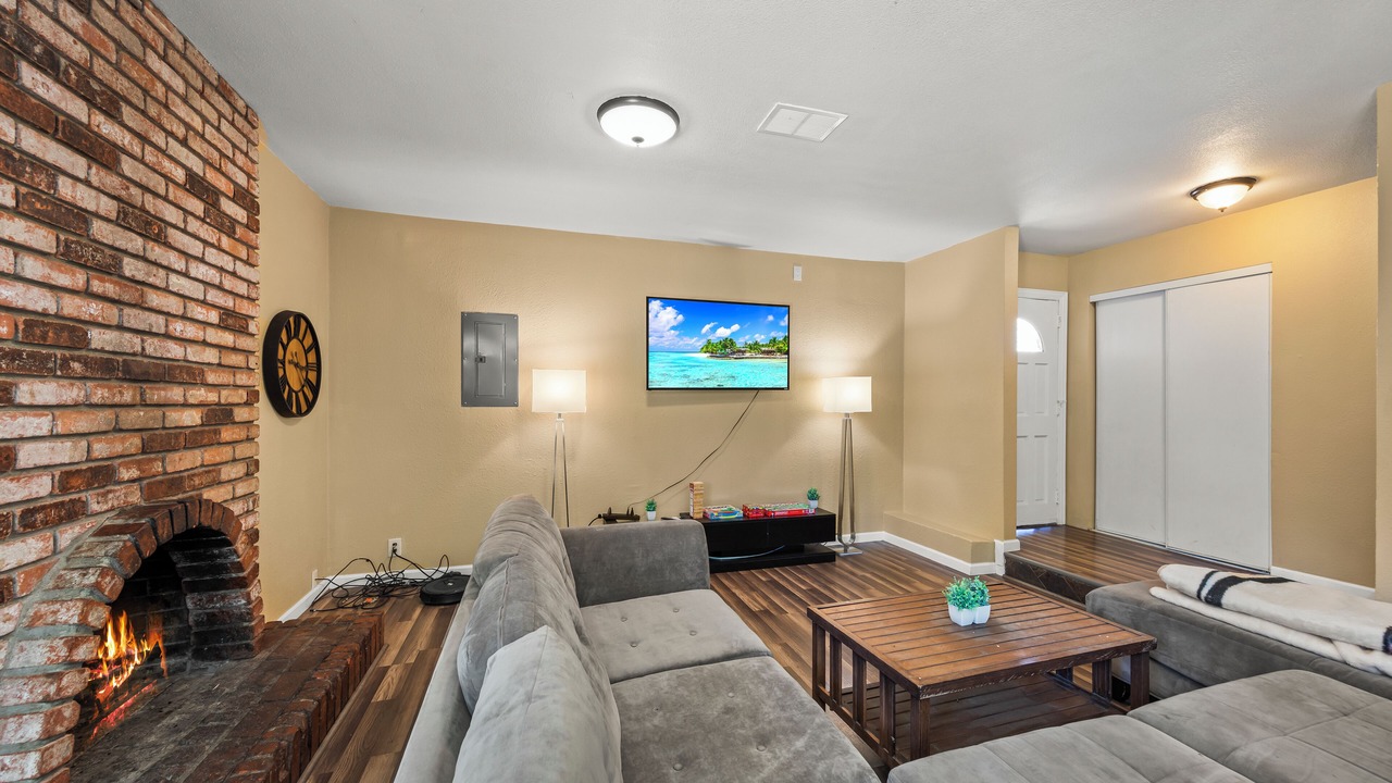 Photo of Livingroom in Antioch