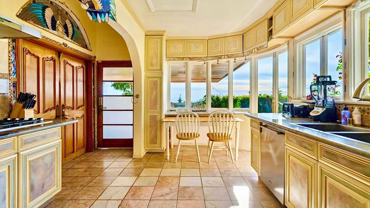Photo of Kitchen in Pacific Palisades