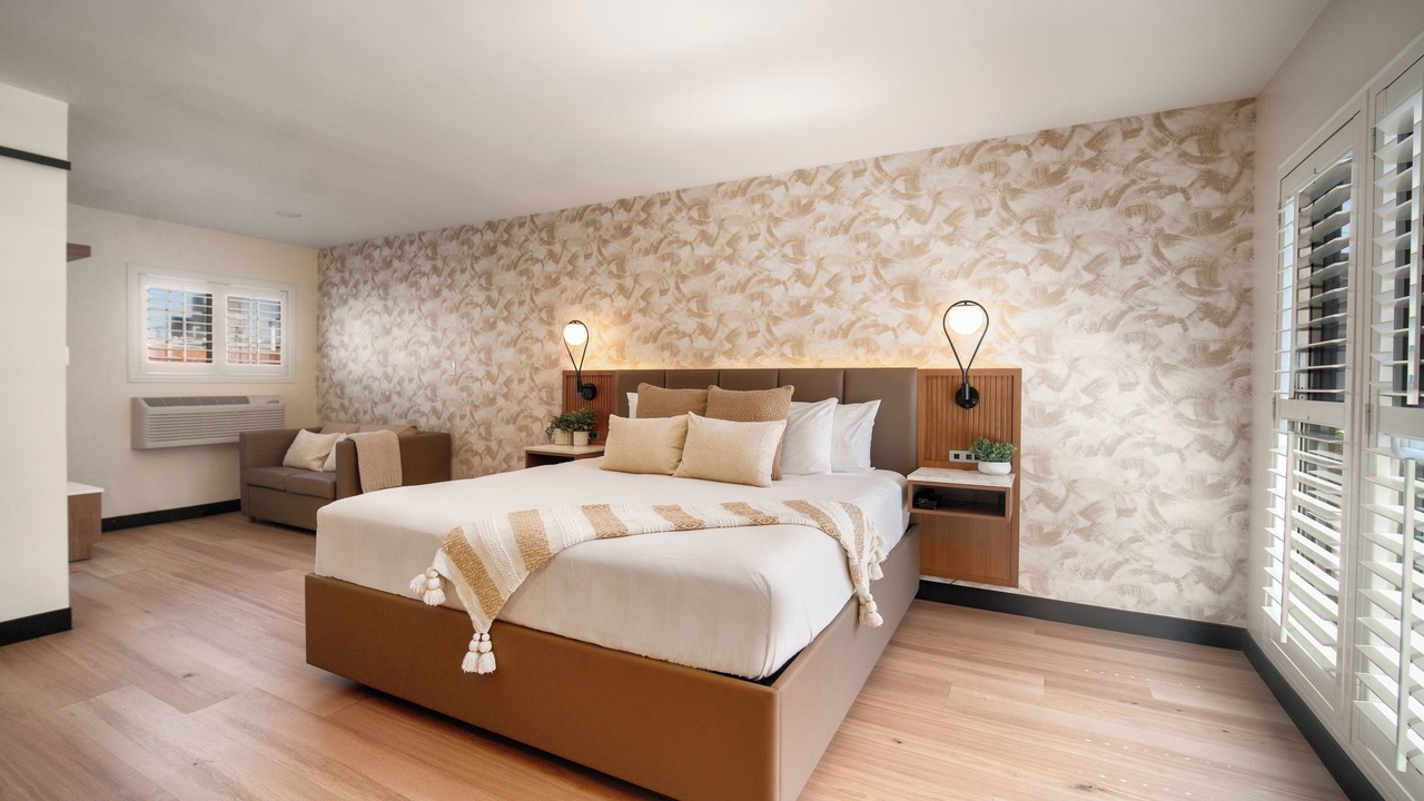 Photo of Bedroom in Fairfax District