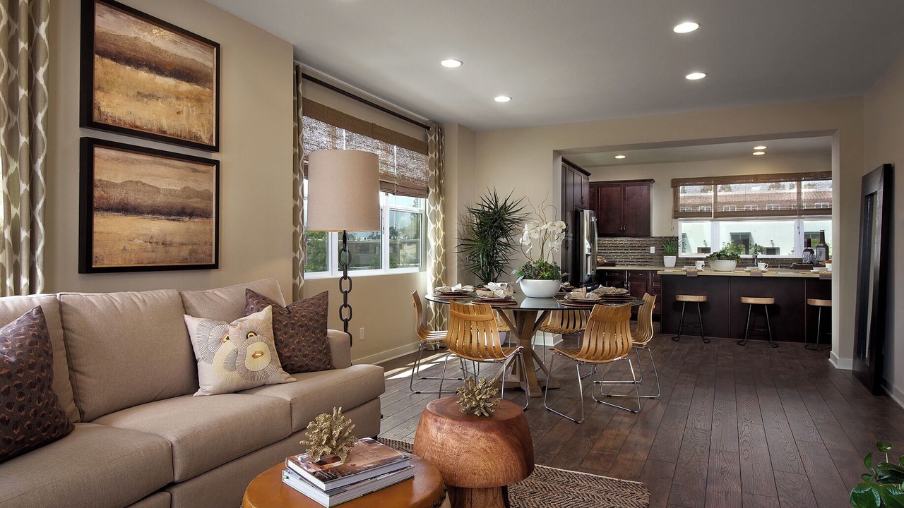 Photo of Livingroom in Downey