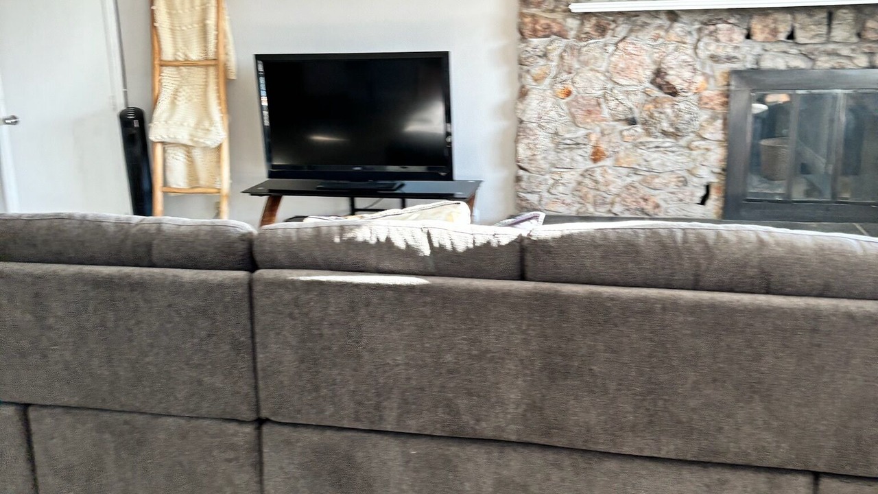 Photo of Livingroom in Needles