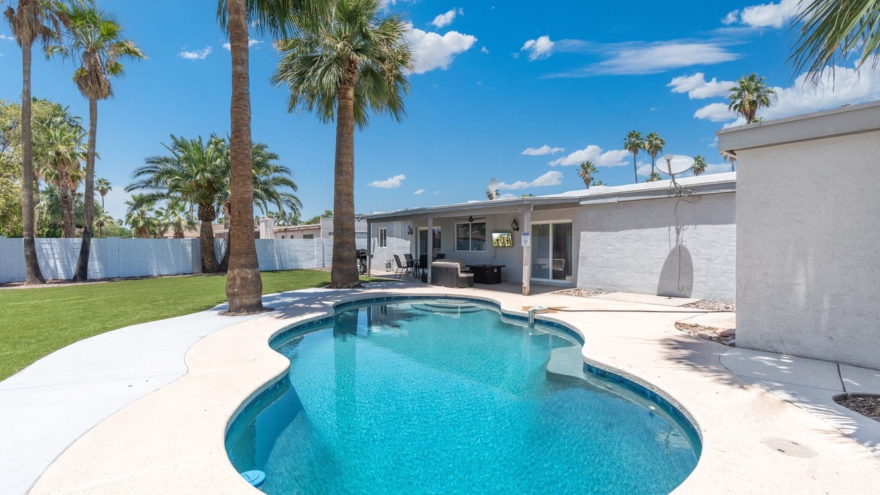 Photo of Outdoor in Raskin Estates