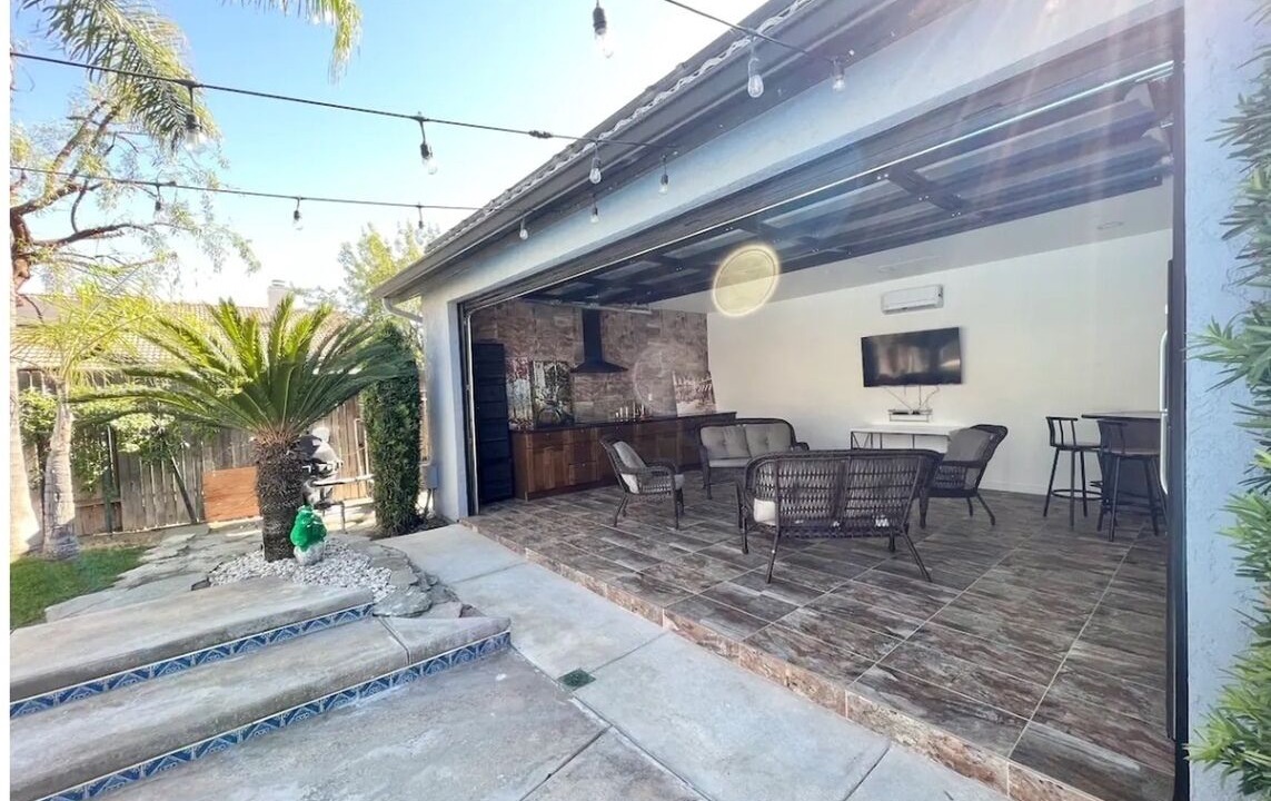 Photo of Patio Balcony in Pumpkin Center