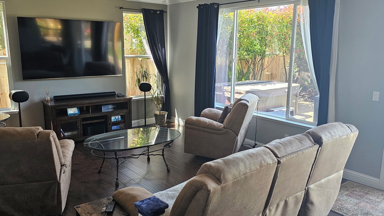 Photo of Livingroom in Folsom