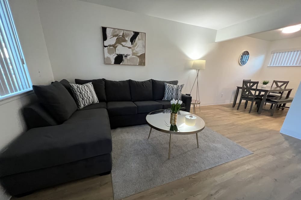Photo of Livingroom in Stockton