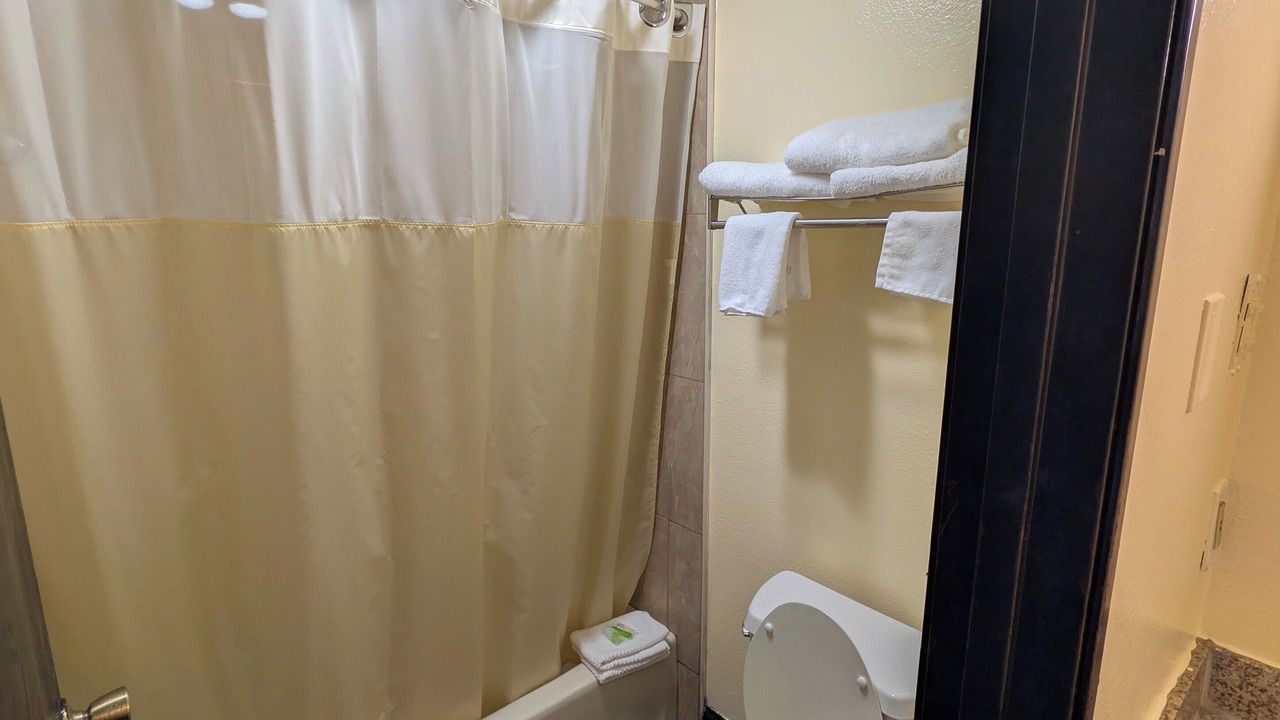Photo of Bathroom in Central Sacramento