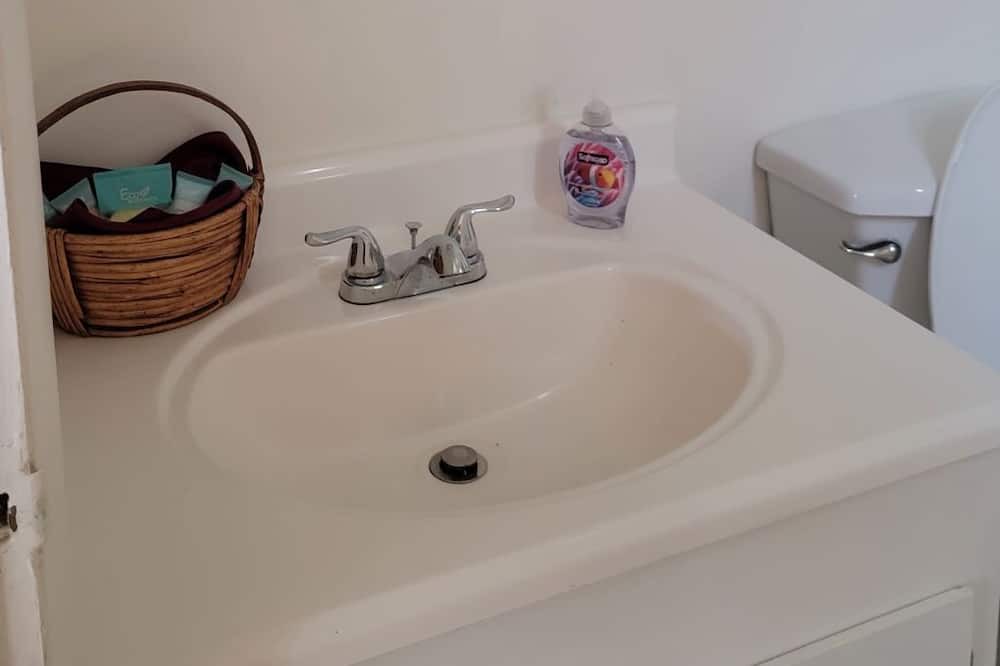Photo of Bathroom in Wickenburg