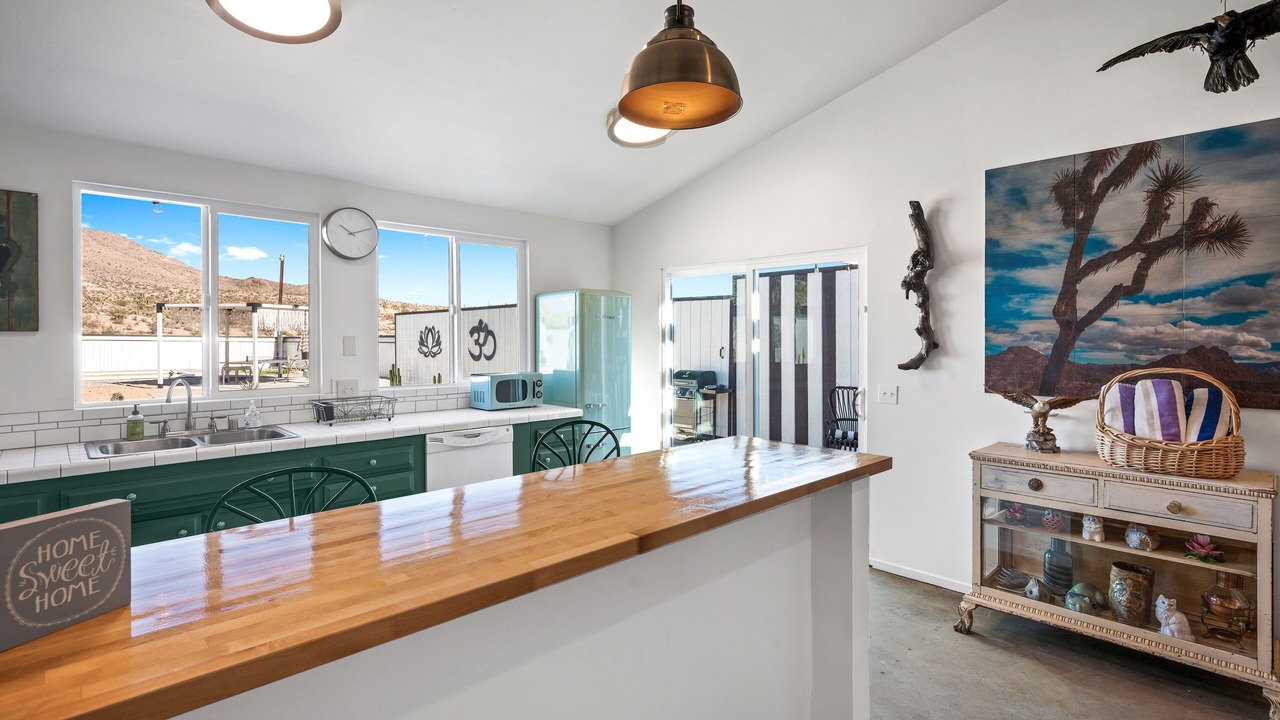 Photo of Kitchen in Yucca Valley