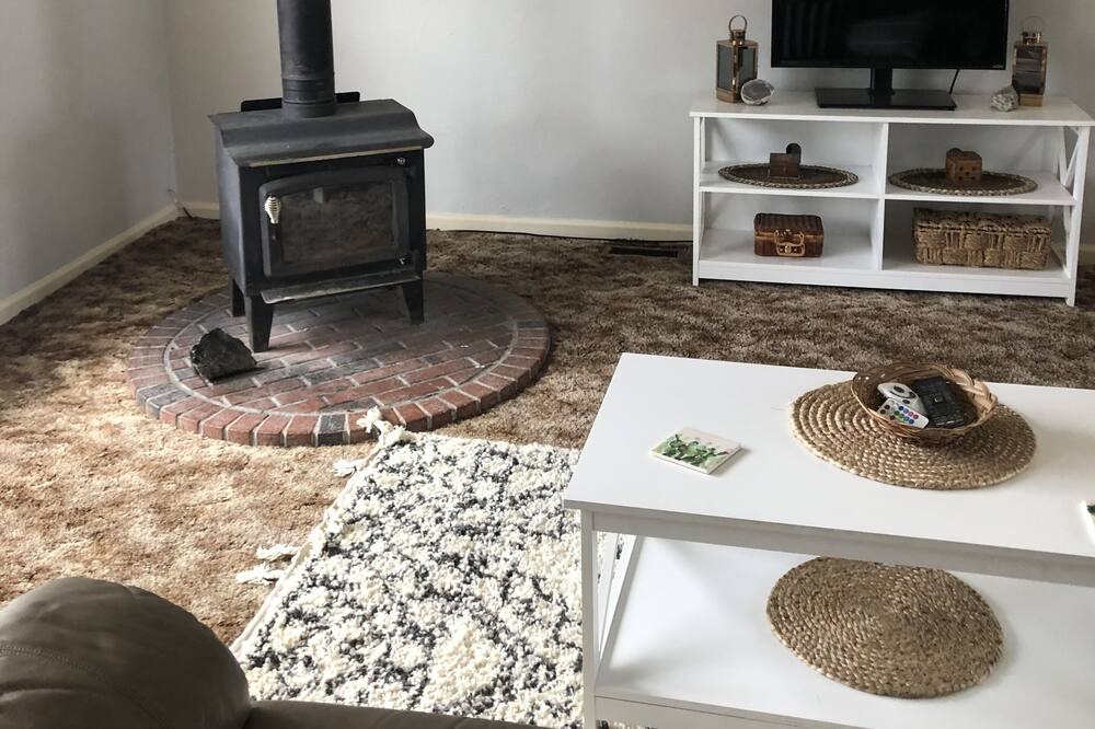 Photo of Livingroom in Kelseyville