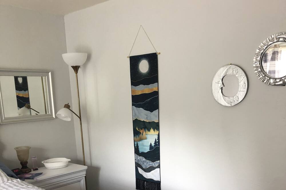 Photo of Bedroom in Kelseyville