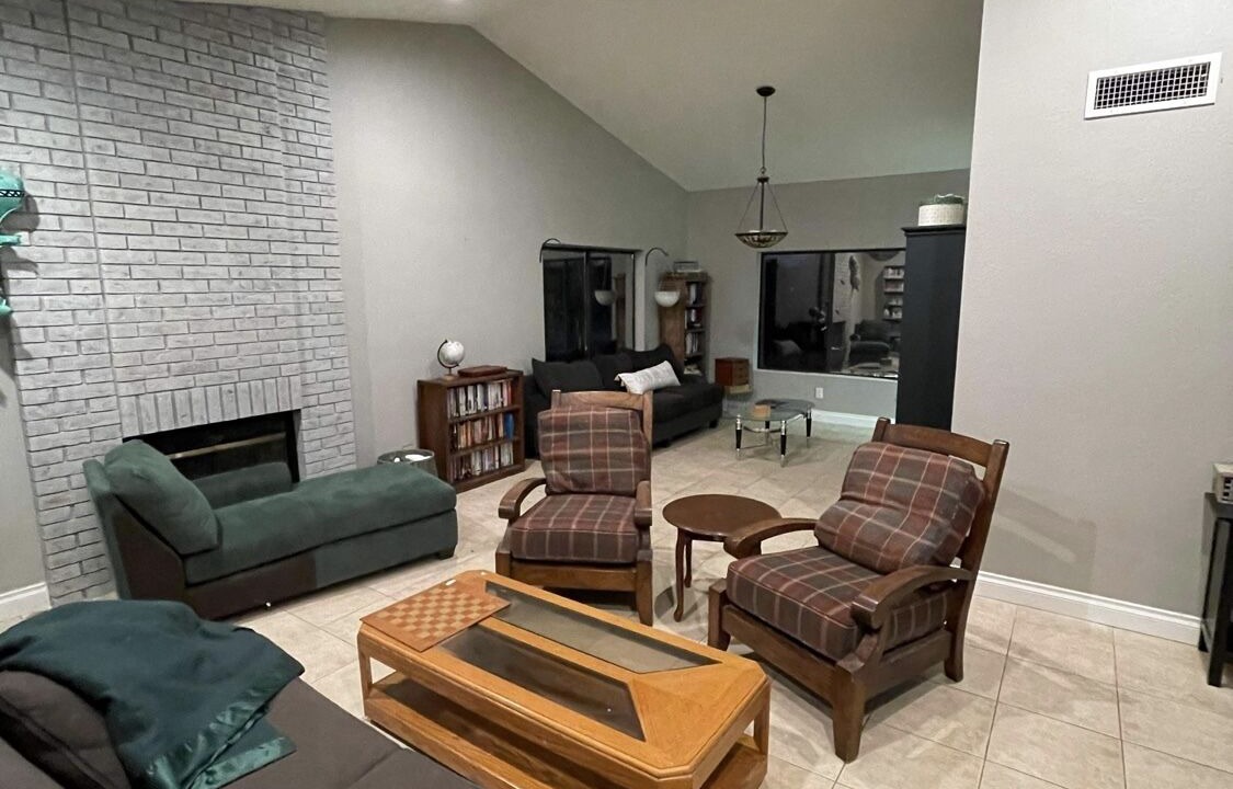 Photo of Livingroom in Wickenburg