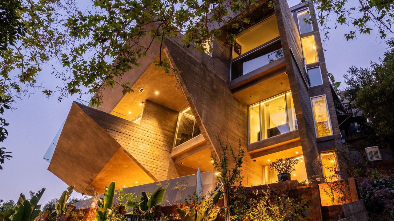 Photo of Outdoor in Hollywood Hills