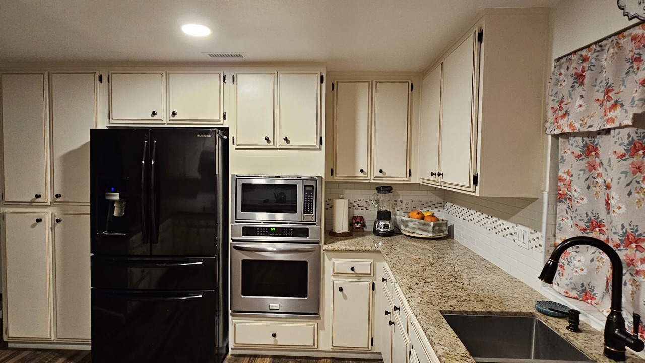 Photo of Kitchen in Vista