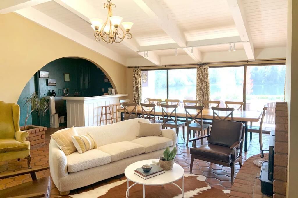 Photo of Livingroom in Rackerby