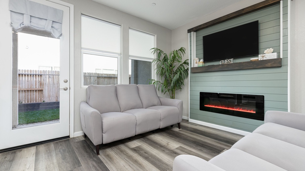 Photo of Livingroom in Visalia