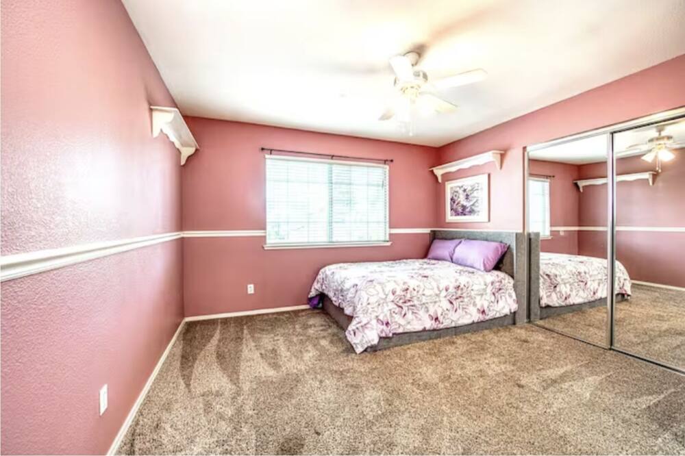Photo of Bedroom in Clovis