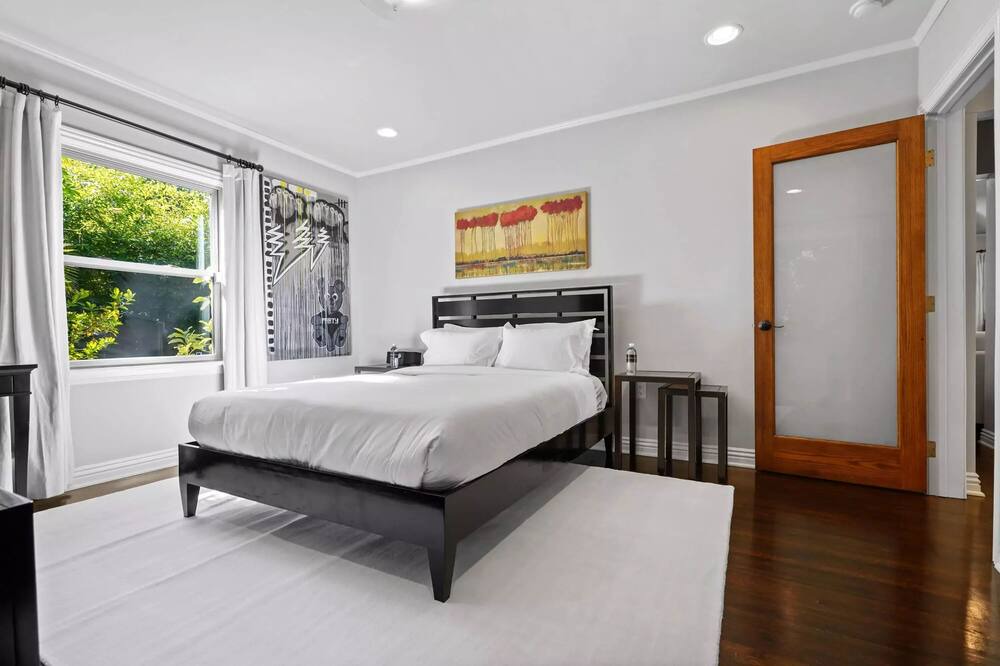 Photo of Bedroom in Los Angeles
